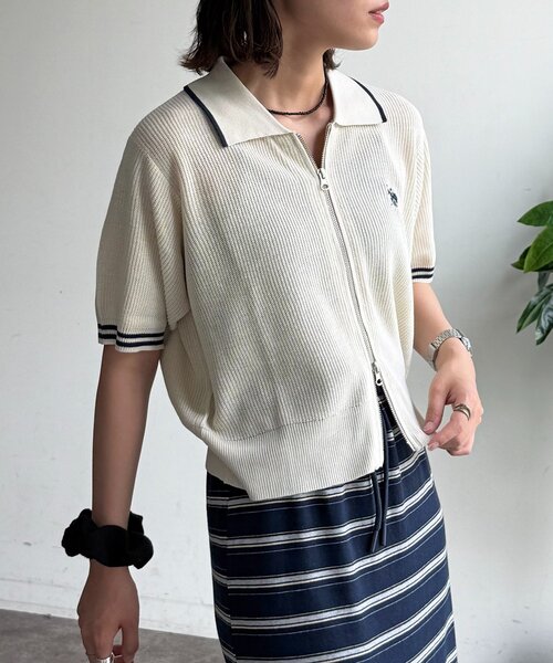 U.S. POLO ASSN.（ユーエスポロアッスン）の「襟付きジップ半袖カーディガン（カーディガン/ボレロ・レディース・レッド/グレー/ネイビー/アイボリー・FREE）」の6枚目の写真