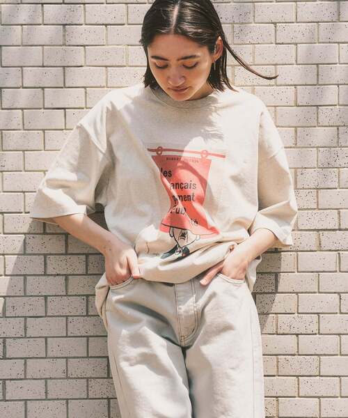 417 EDIFICE(フォーワンセブンエディフィス)の「追加|SAVIGNAC×417 グラフィックTシャツ(Tシャツ/カットソー・メンズ・ホワイト/アイボリー/オートミール/イエロー/ブルー系その他/ストーン/ホワイト系その他/ホワイト×ホワイト・LARGE/MEDIUM/SMALL)」の11枚目の写真