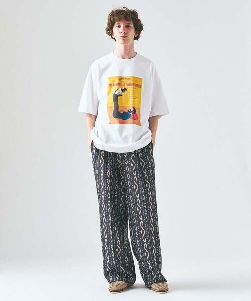 417 EDIFICE(フォーワンセブンエディフィス)の「追加|SAVIGNAC×417 グラフィックTシャツ(Tシャツ/カットソー・メンズ・ホワイト/アイボリー/オートミール/イエロー/ブルー系その他/ストーン/ホワイト系その他/ホワイト×ホワイト・LARGE/MEDIUM/SMALL)」の18枚目の写真