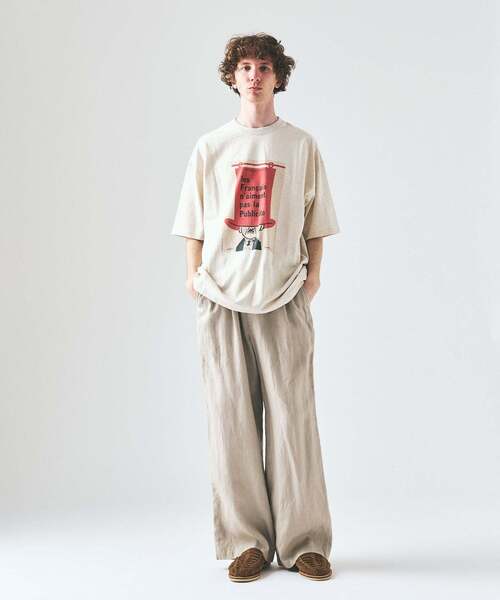 417 EDIFICE(フォーワンセブンエディフィス)の「追加|SAVIGNAC×417 グラフィックTシャツ(Tシャツ/カットソー・メンズ・ホワイト/アイボリー/オートミール/イエロー/ブルー系その他/ストーン/ホワイト系その他/ホワイト×ホワイト・LARGE/MEDIUM/SMALL)」の19枚目の写真