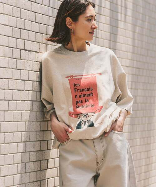 417 EDIFICE(フォーワンセブンエディフィス)の「追加|SAVIGNAC×417 グラフィックTシャツ(Tシャツ/カットソー・メンズ・ホワイト/アイボリー/オートミール/イエロー/ブルー系その他/ストーン/ホワイト系その他/ホワイト×ホワイト・LARGE/MEDIUM/SMALL)」の3枚目の写真