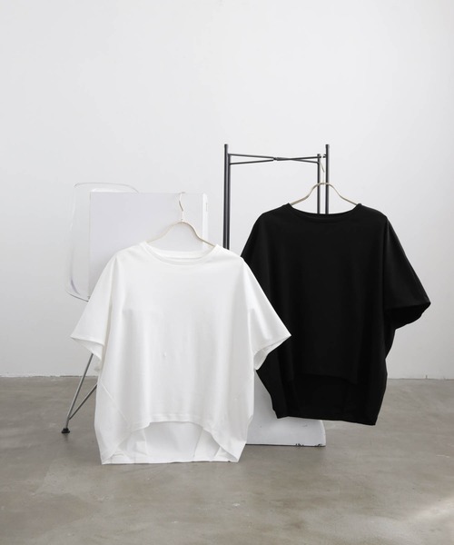 for/c(フォーシー)の「トルココットンコクーンドルマントップス【サスティナブル】(Tシャツ/カットソー・レディース・オフホワイト/ブラック・M/L)」の21枚目の写真