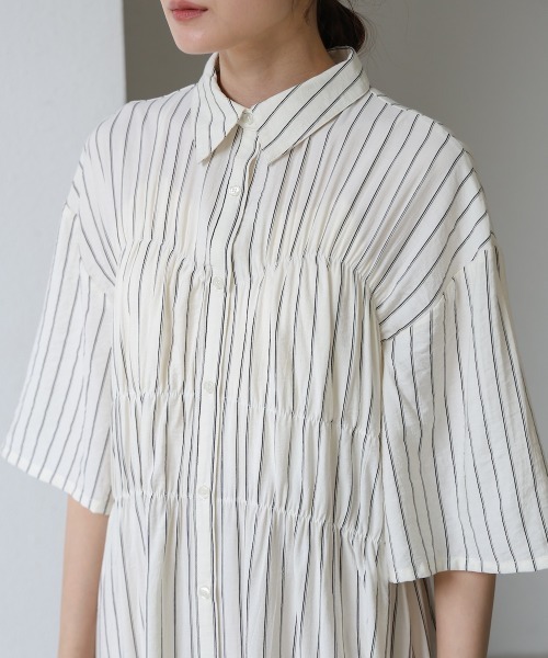 Bab(バブ)の「【再登場・選べるサイズ展開】ビスチェ風シャツワンピース(シャツワンピース・レディース・ブルー/アイボリー/ピンク・M/S)」の6枚目の写真