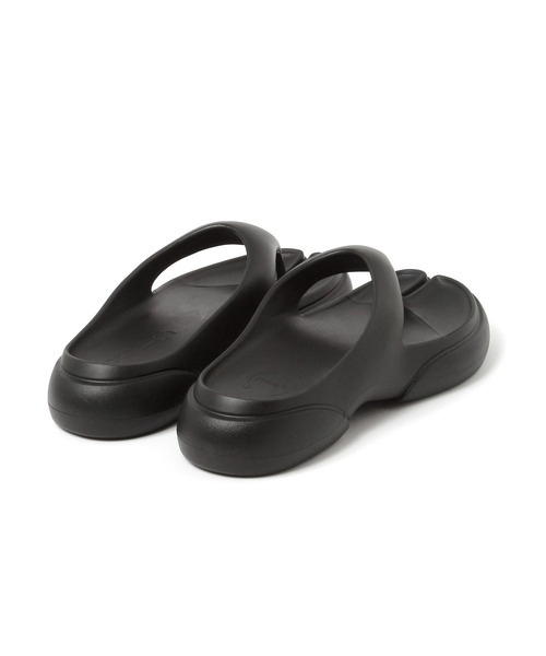 PAES(ペイズ)の「【Paes(ぺイズ)】New Flipflop (MEN)(サンダル・メンズ・ブラック・MEDIUM/LARGE)」の4枚目の写真