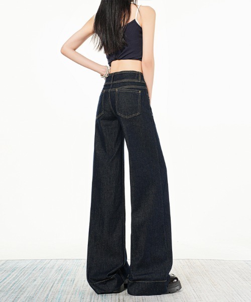 LUCPY（ラクピー）の「ハイウエストワイドデニムパンツ（デニムパンツ・レディース・ネイビー・LARGE/MEDIUM/SMALL/X-SMALL）」の3枚目の写真