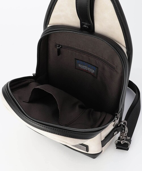 NICOLE CLUB FOR MEN(ニコルクラブフォーメン)の「2WAYボディバッグ(ボディバッグ/ウエストポーチ・メンズ・ベージュ/ブラック/ネイビー・FREE)」の22枚目の写真