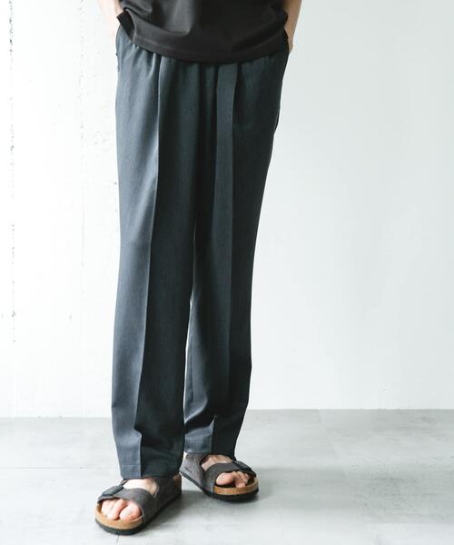 URBAN RESEARCH DOORS(アーバンリサーチドアーズ)の「COOLFIBER ツイルシャーリングスラックス(その他パンツ・メンズ・ベージュ/チャコールグレー/ネイビー・MEDIUM/LARGE)」の4枚目の写真