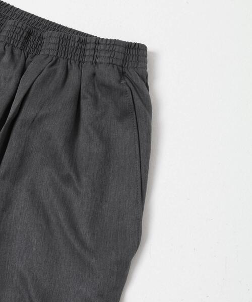 URBAN RESEARCH DOORS(アーバンリサーチドアーズ)の「COOLFIBER ツイルシャーリングスラックス(その他パンツ・メンズ・ベージュ/チャコールグレー/ネイビー・MEDIUM/LARGE)」の14枚目の写真