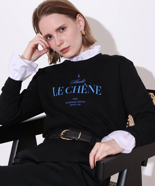 allureville(アルアバイル)の「ステッカーロゴロングTシャツ(Tシャツ/カットソー・レディース・ブラック/オフホワイト/ベージュ・2)」の1枚目の写真