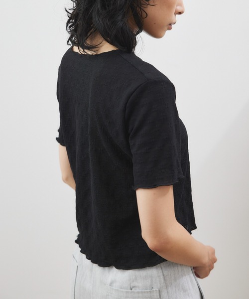 ELTONE(エルトーン)の「レースシアートップス(Tシャツ/カットソー・レディース・ブラック/ホワイト・FREE)」の15枚目の写真