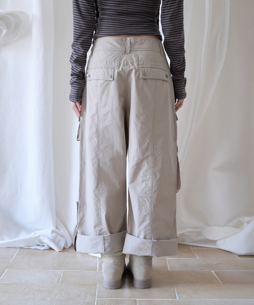 MIRECO(ミレコ)の「3-WAY MESH POCKET CARGO PT BEIGE(その他パンツ・レディース・その他・2/3/1)」の2枚目の写真