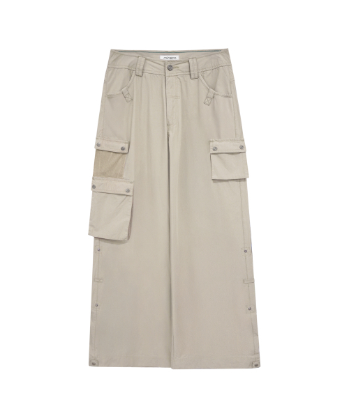 MIRECO(ミレコ)の「3-WAY MESH POCKET CARGO PT BEIGE(その他パンツ・レディース・その他・2/3/1)」の4枚目の写真