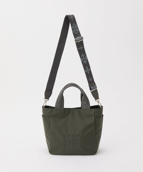 russet(ラシット)の「【Souffle TOTE】《WEB限定》コーデュラナイロン2WAYトートバッグ(トートバッグ・レディース・グレー系その他/グレー・FREE)」の6枚目の写真