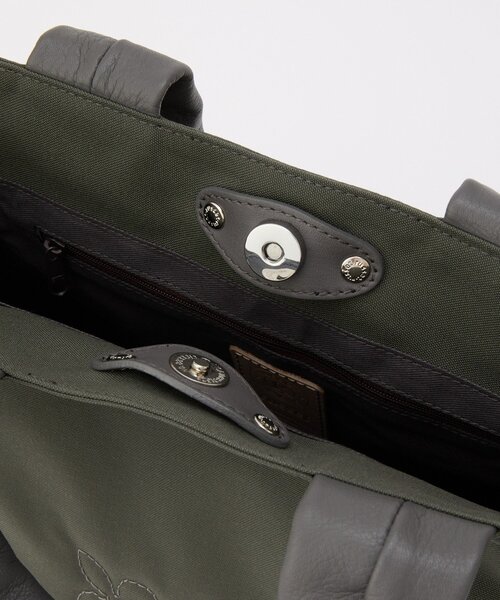 russet(ラシット)の「【Souffle TOTE】《WEB限定》コーデュラナイロン2WAYトートバッグ(トートバッグ・レディース・グレー系その他/グレー・FREE)」の16枚目の写真
