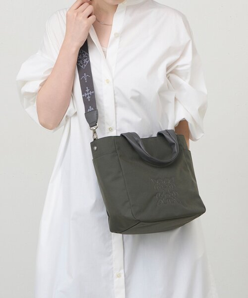 russet(ラシット)の「【Souffle TOTE】《WEB限定》コーデュラナイロン2WAYトートバッグ(トートバッグ・レディース・グレー系その他/グレー・FREE)」の21枚目の写真