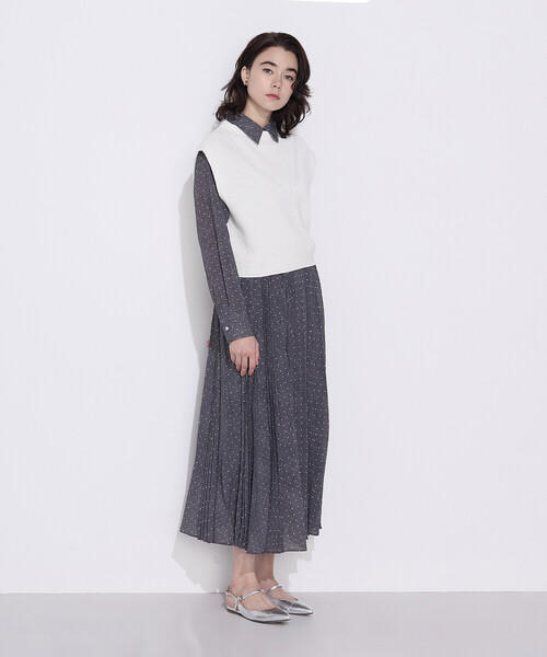COMME CA（コムサ）の「〔 Sサイズ 〕 コットンポリエステルリリヤーン 前後切り替えベスト（ベスト・レディース・ネイビー/オフホワイト/ブラック・5号）」の15枚目の写真