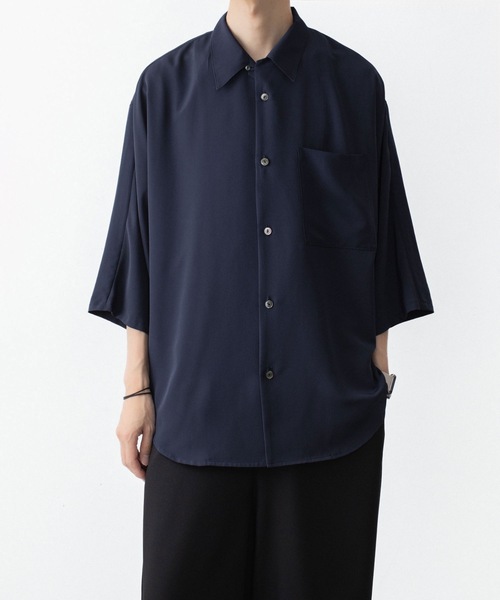 ato(アトウ)の「DOLMAN+SET-IN SLEEVE OPEN COLLAR SHIRTS(シャツ/ブラウス・メンズ・ホワイト/ブラック/ネイビー・44/46/48)」の19枚目の写真