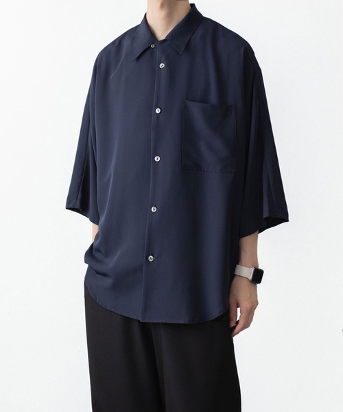 ato(アトウ)の「DOLMAN+SET-IN SLEEVE OPEN COLLAR SHIRTS(シャツ/ブラウス・メンズ・ホワイト/ブラック/ネイビー・44/46/48)」の18枚目の写真