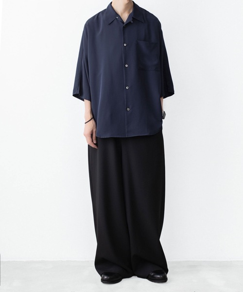 ato(アトウ)の「DOLMAN+SET-IN SLEEVE OPEN COLLAR SHIRTS(シャツ/ブラウス・メンズ・ホワイト/ブラック/ネイビー・44/46/48)」の15枚目の写真