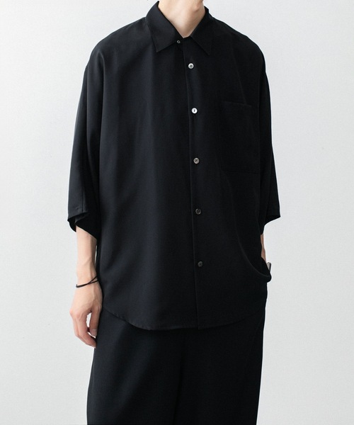 ato(アトウ)の「DOLMAN+SET-IN SLEEVE OPEN COLLAR SHIRTS(シャツ/ブラウス・メンズ・ホワイト/ブラック/ネイビー・44/46/48)」の11枚目の写真
