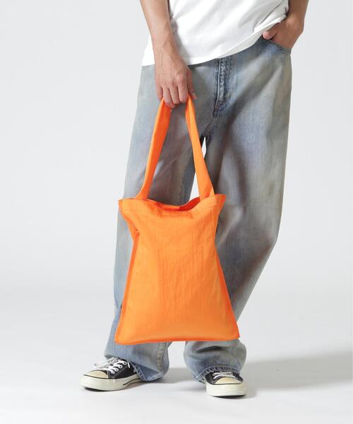 ITTI(イッチ)の「ITTI/イッチ/MARY INSIDE OUT TOTE - M / CERATO BRIGHT -26Q1(トートバッグ・レディース・オリーブ系/オレンジ・F)」の3枚目の写真