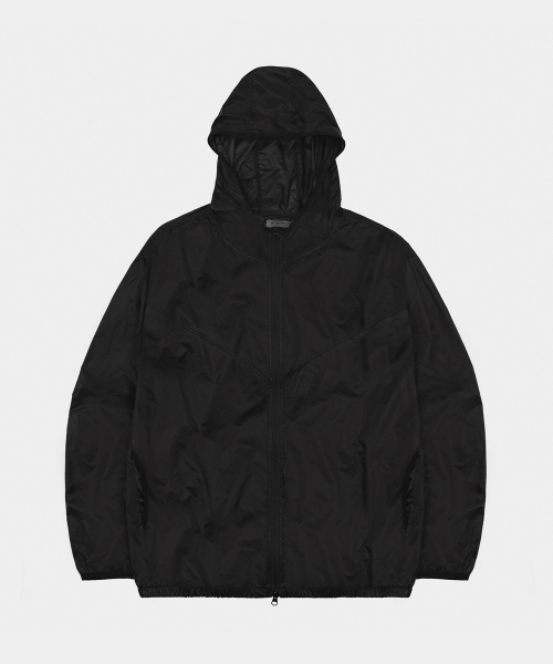 LETTERCOMO(レテルコモ)の「ライトシアーフードジャケット ブラック(ナイロンジャケット・レディース・ブラック・MEDIUM/LARGE/X-LARGE)」の1枚目の写真