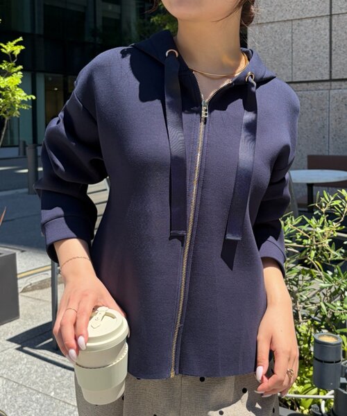 Jena espace merveilleux(ジェナ エスパスメルヴェイユ)の「ダンボールパーカー(Tシャツ/カットソー・レディース・ネイビー/アイボリー/ライトグレー・FREE)」の3枚目の写真