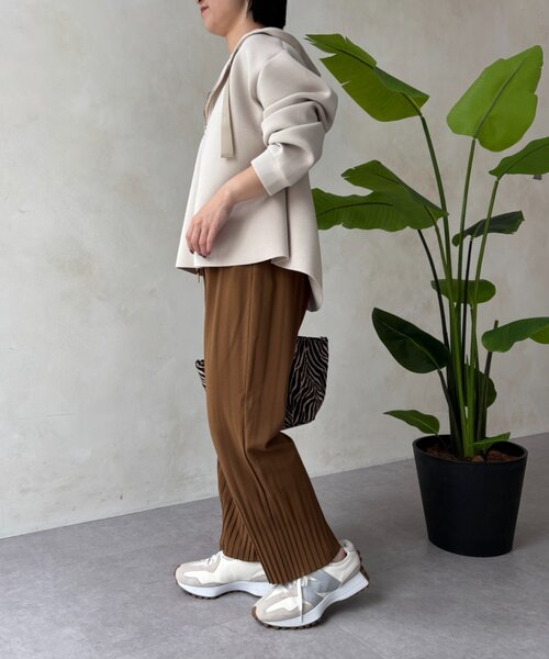 Jena espace merveilleux(ジェナ エスパスメルヴェイユ)の「ダンボールパーカー(Tシャツ/カットソー・レディース・ネイビー/アイボリー/ライトグレー・FREE)」の19枚目の写真