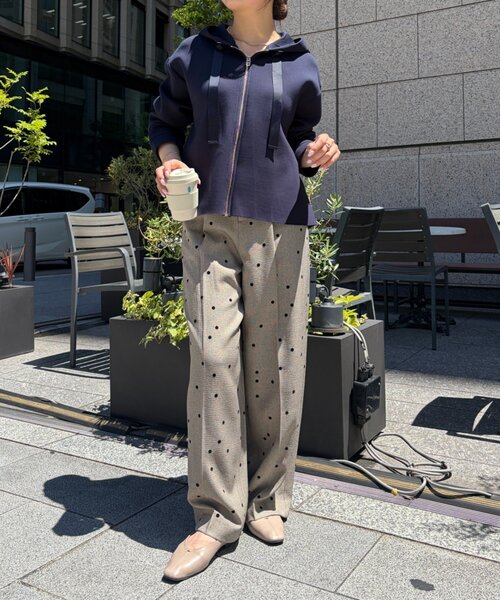 Jena espace merveilleux(ジェナ エスパスメルヴェイユ)の「ダンボールパーカー(Tシャツ/カットソー・レディース・ネイビー/アイボリー/ライトグレー・FREE)」の5枚目の写真