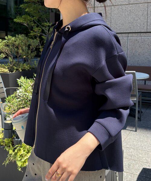 Jena espace merveilleux(ジェナ エスパスメルヴェイユ)の「ダンボールパーカー(Tシャツ/カットソー・レディース・ネイビー/アイボリー/ライトグレー・FREE)」の9枚目の写真