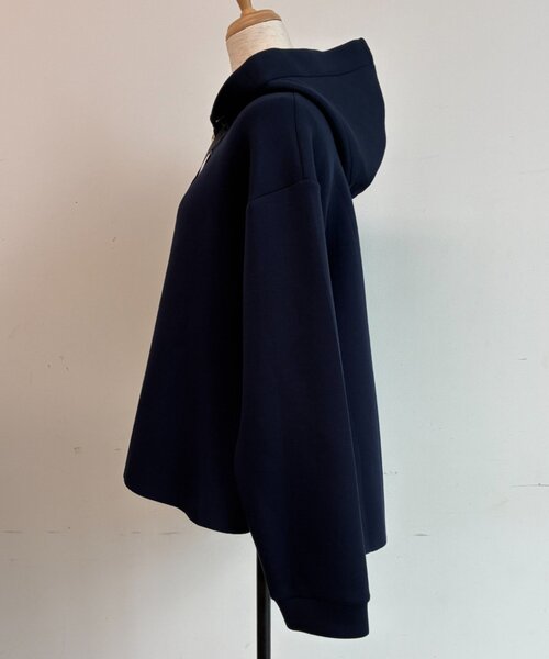 Jena espace merveilleux(ジェナ エスパスメルヴェイユ)の「ダンボールパーカー(Tシャツ/カットソー・レディース・ネイビー/アイボリー/ライトグレー・FREE)」の12枚目の写真