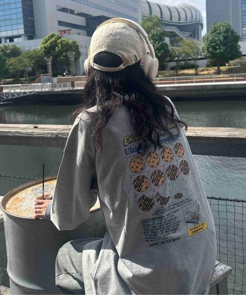 AS KNOW AS plus(アズノゥアズプラス)の「☆オーバーサイズ レトロクッキー 刺繍ロゴロンT【UNISEX ITEM】(Tシャツ/カットソー・レディース・杢グレー/スミクロ/キナリ・FREE)」の20枚目の写真