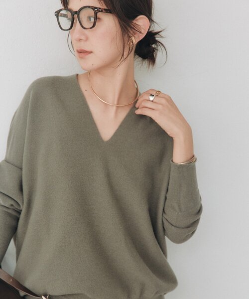 RIVE DROITE（リヴドロワ）の「ウール100NEWバックボリュームニット（秋服/冬服）（ニット/セーター・レディース・オフホワイト/レッド/ブラウン/グレー系その他/ブルー系その他・FREE）」の2枚目の写真
