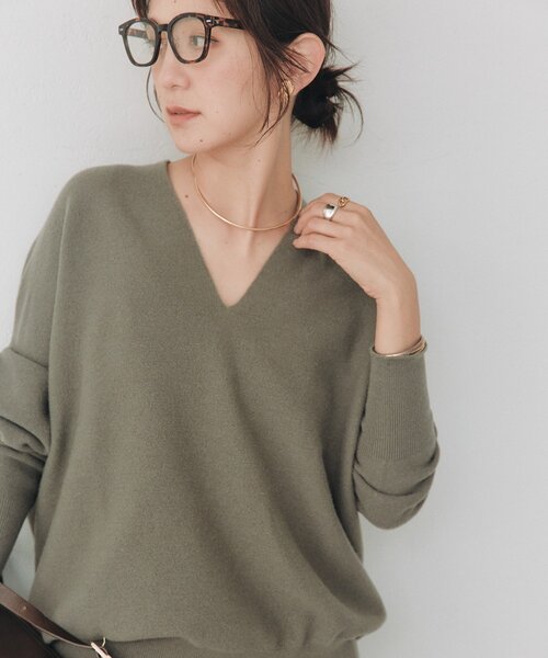 RIVE DROITE（リヴドロワ）の「ウール100NEWバックボリュームニット（秋服/冬服）（ニット/セーター・レディース・オフホワイト/レッド/ブラウン/グレー系その他/ブルー系その他・FREE）」の16枚目の写真