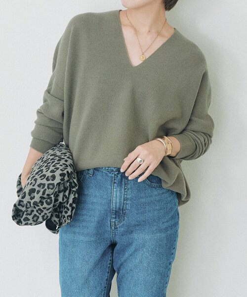 RIVE DROITE（リヴドロワ）の「ウール100NEWバックボリュームニット（秋服/冬服）（ニット/セーター・レディース・オフホワイト/レッド/ブラウン/グレー系その他/ブルー系その他・FREE）」の21枚目の写真