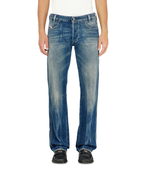 DIESEL(ディーゼル)の「メンズ デニムパンツ 1985 LARKEE-ARC(デニムパンツ・メンズ・インディゴブルー・26inch)」の1枚目の写真