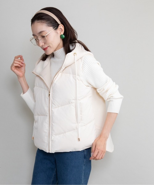 lodie（ロディ）の「キルト×ダンボールニット ダウンベスト（ベスト・レディース・チャコールグレー/ブラック/オフホワイト・FREE）」の22枚目の写真
