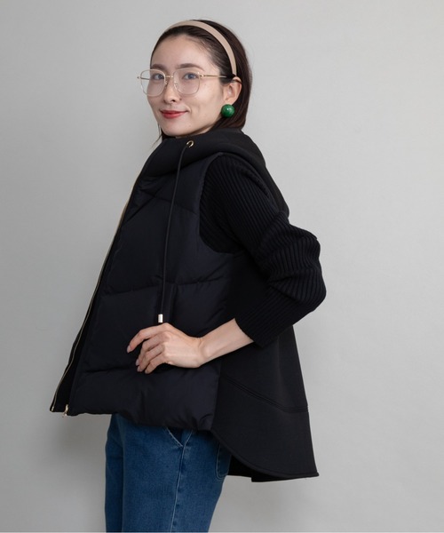 lodie（ロディ）の「キルト×ダンボールニット ダウンベスト（ベスト・レディース・チャコールグレー/ブラック/オフホワイト・FREE）」の16枚目の写真