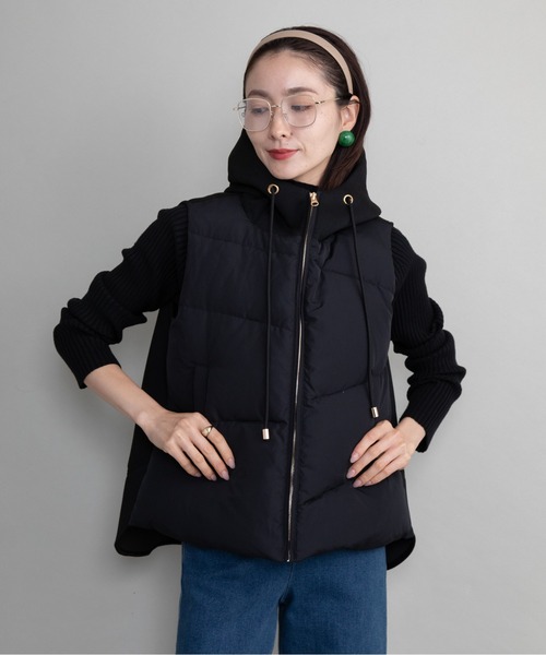 lodie（ロディ）の「キルト×ダンボールニット ダウンベスト（ベスト・レディース・チャコールグレー/ブラック/オフホワイト・FREE）」の5枚目の写真