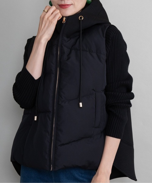 lodie（ロディ）の「キルト×ダンボールニット ダウンベスト（ベスト・レディース・チャコールグレー/ブラック/オフホワイト・FREE）」の6枚目の写真
