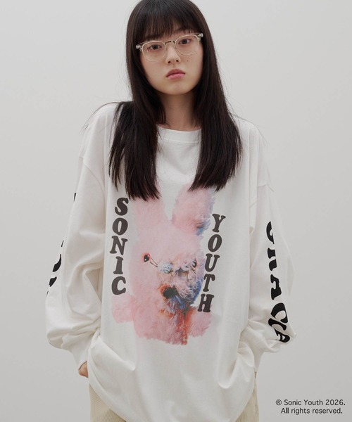LOWRYS FARM(ローリーズファーム)の「【LFM(U)】SONICYOUTH/プリントTシャツロングスリーブ 1076076(Tシャツ/カットソー・メンズ・アイボリー/ブラック/ベビーピンク/ホワイト・LARGE/MEDIUM)」の2枚目の写真
