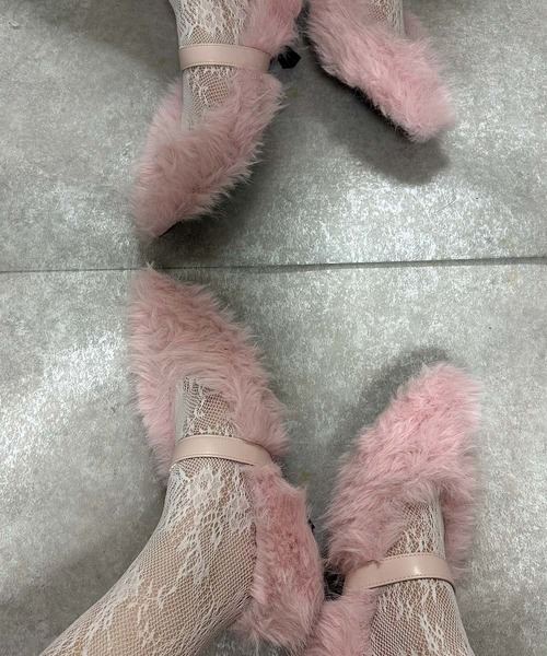 Alley Tokyo(アリートーキョー)の「もさもさファーパンプス(パンプス・レディース・ピンク/オフホワイト/サックスブルー・MEDIUM/LARGE)」の13枚目の写真