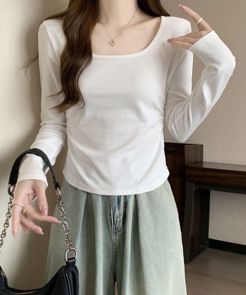 2ly2(トゥーリートゥー)の「スクエアネック 長袖カットソー ストレッチ トップス インナー(Tシャツ/カットソー・レディース・ブラック/ホワイト/ベージュ/グレー・FREE)」の6枚目の写真