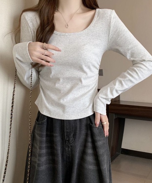 2ly2(トゥーリートゥー)の「スクエアネック 長袖カットソー ストレッチ トップス インナー(Tシャツ/カットソー・レディース・ブラック/ホワイト/ベージュ/グレー・FREE)」の13枚目の写真