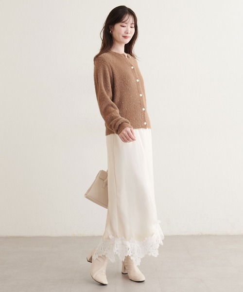 natural couture（ナチュラルクチュール）の「イレヘムレースサテンスカート（スカート・レディース・ブラウン/アイボリー/サックスブルー・MEDIUM/LARGE）」の6枚目の写真
