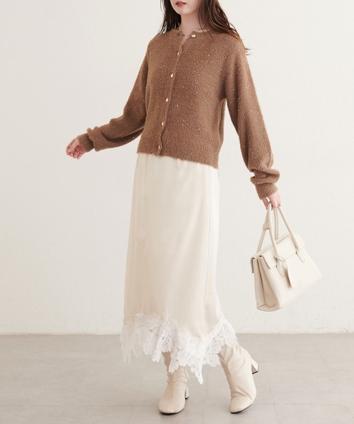 natural couture（ナチュラルクチュール）の「イレヘムレースサテンスカート（スカート・レディース・ブラウン/アイボリー/サックスブルー・MEDIUM/LARGE）」の7枚目の写真