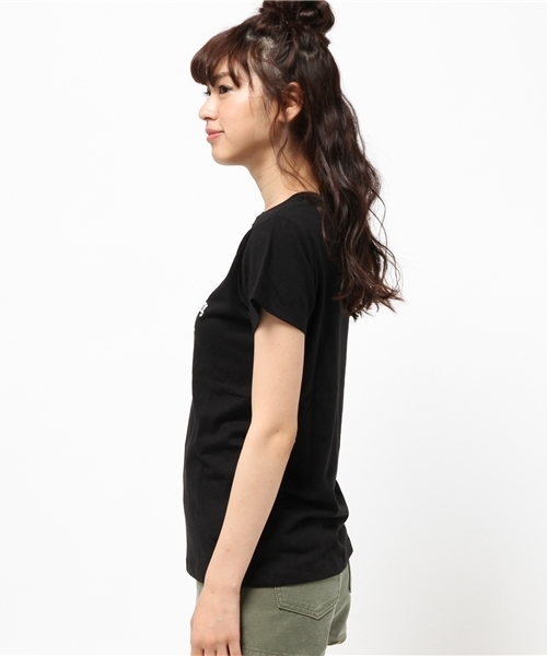 MOUSSY(マウジー)の「THE FUTURE TSJ(Tシャツ/カットソー・レディース・ホワイト/ブラック/ネイビー・FREE)」の5枚目の写真