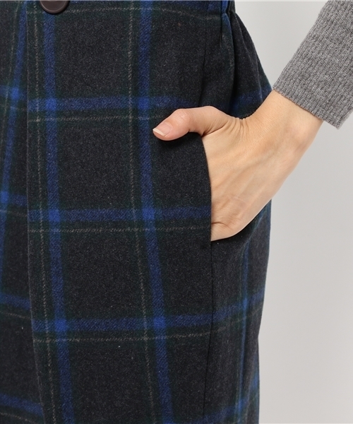 POU DOU DOU(プードゥドゥ)の「フラノチェックタックタイトスカート(スカート・レディース・オレンジ/ネイビー/ブラウン/グレー/ダークブラウン/ダークブルー・3)」の13枚目の写真