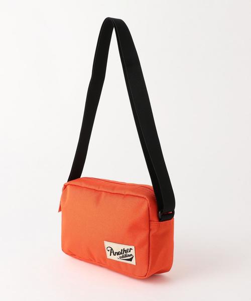 Another Edition（アナザーエディション）の「シンプルポシェット/AEBC C/N PST◆（ショルダーバッグ・レディース・ブラック/ベージュ/オレンジ・FREE）」の4枚目の写真
