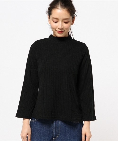 MERLOT（メルロー）の「フレアスリーブボトルネックリブニット4828（ニット/セーター・レディース・ブラック/ピンク/ベージュ/グレー・FREE）」の6枚目の写真